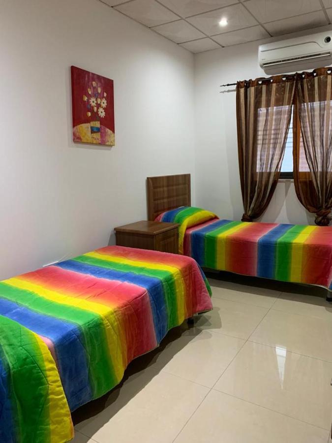 Protea Court Apartments, St Julians Сент Джулианс Экстерьер фото